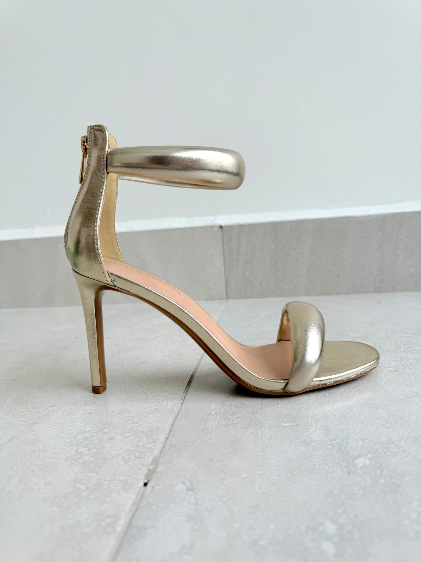 CARMINA ORO