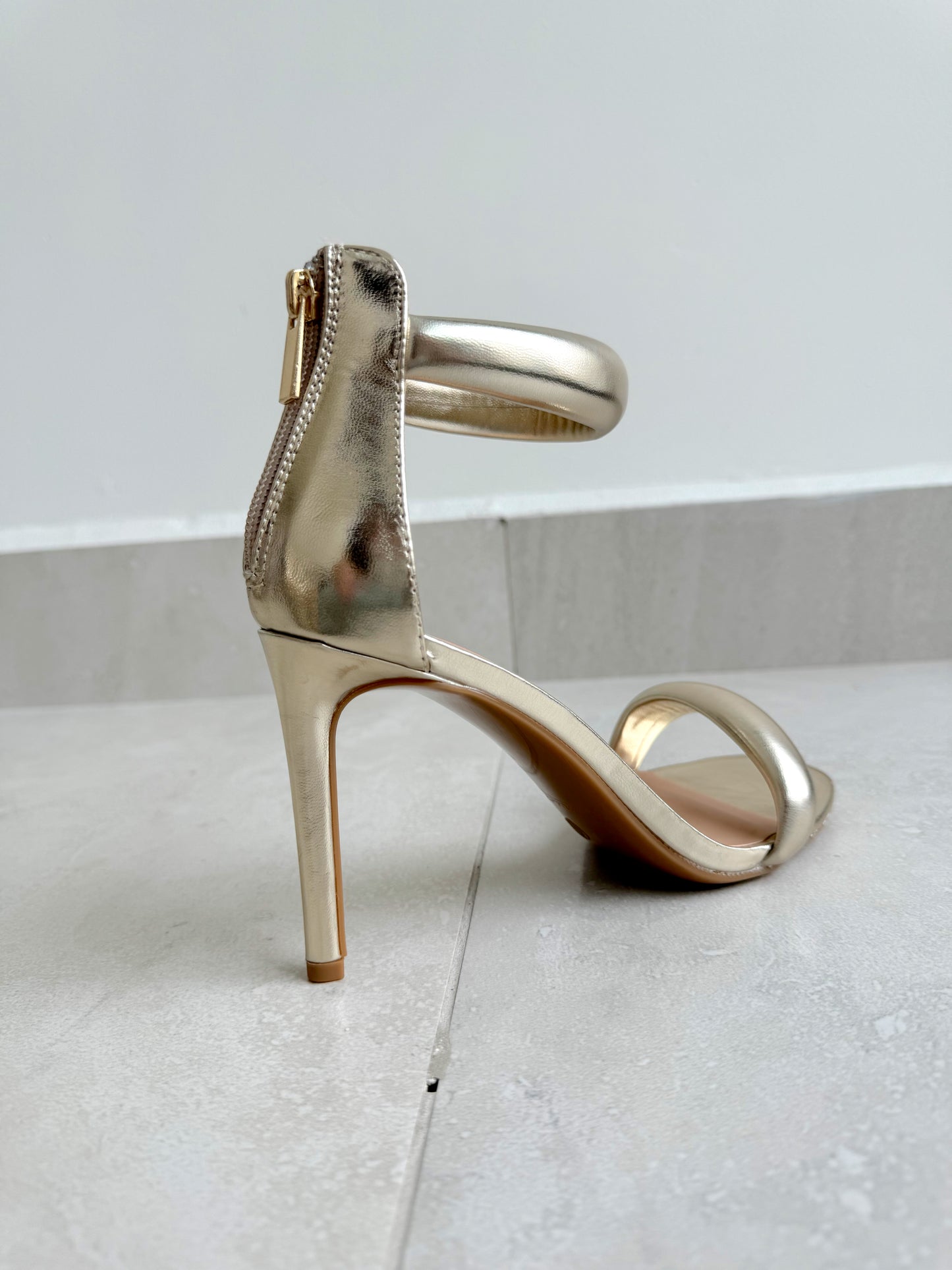 CARMINA ORO