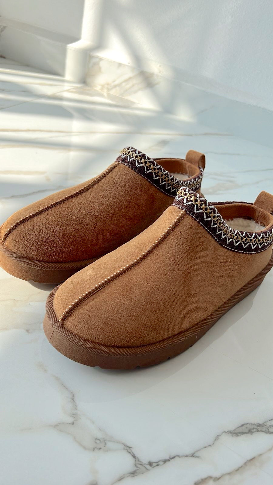NORA CAMEL