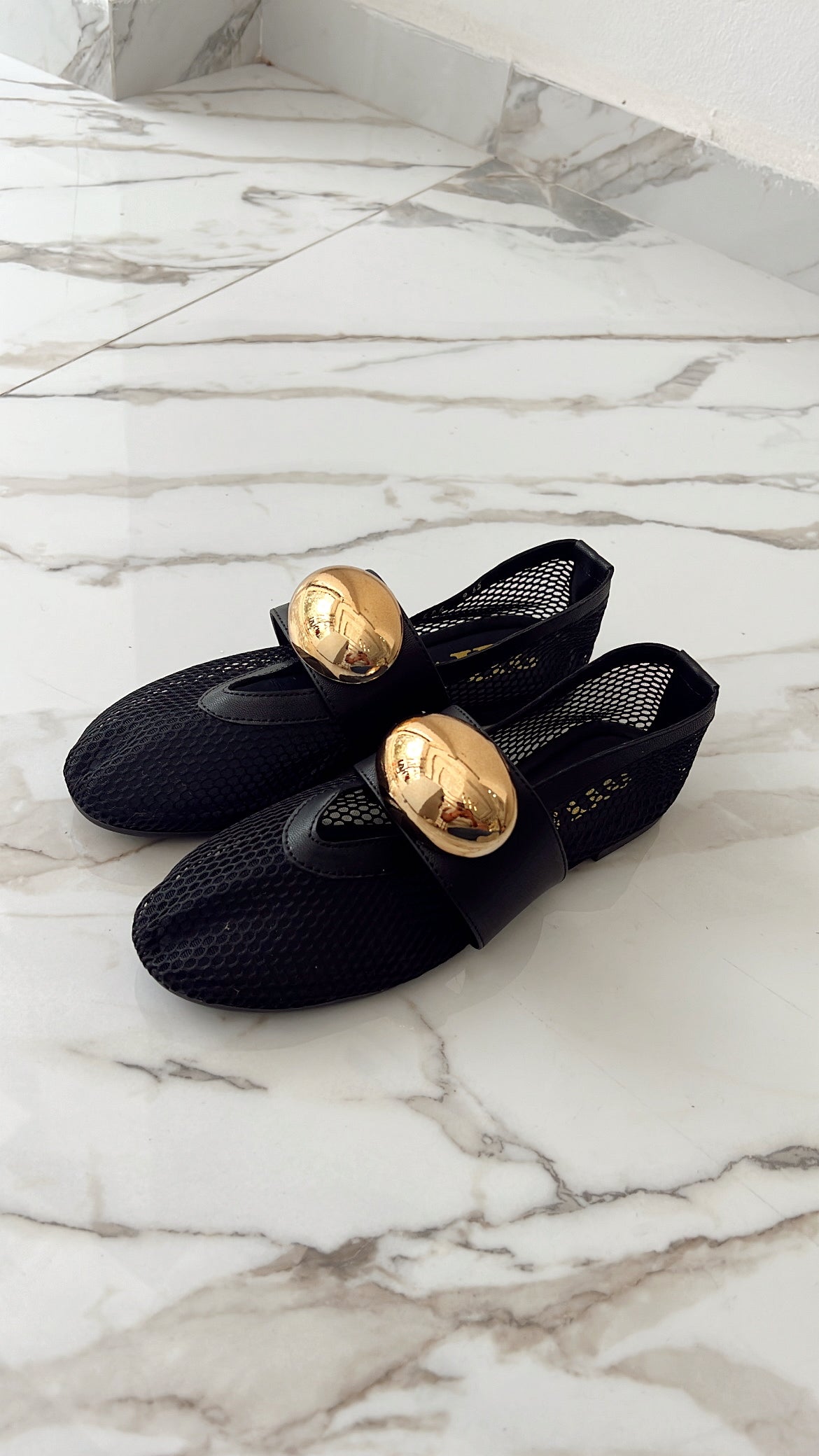 FARAH NEGRO