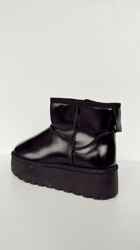 NILA NEGRA METÁLICA