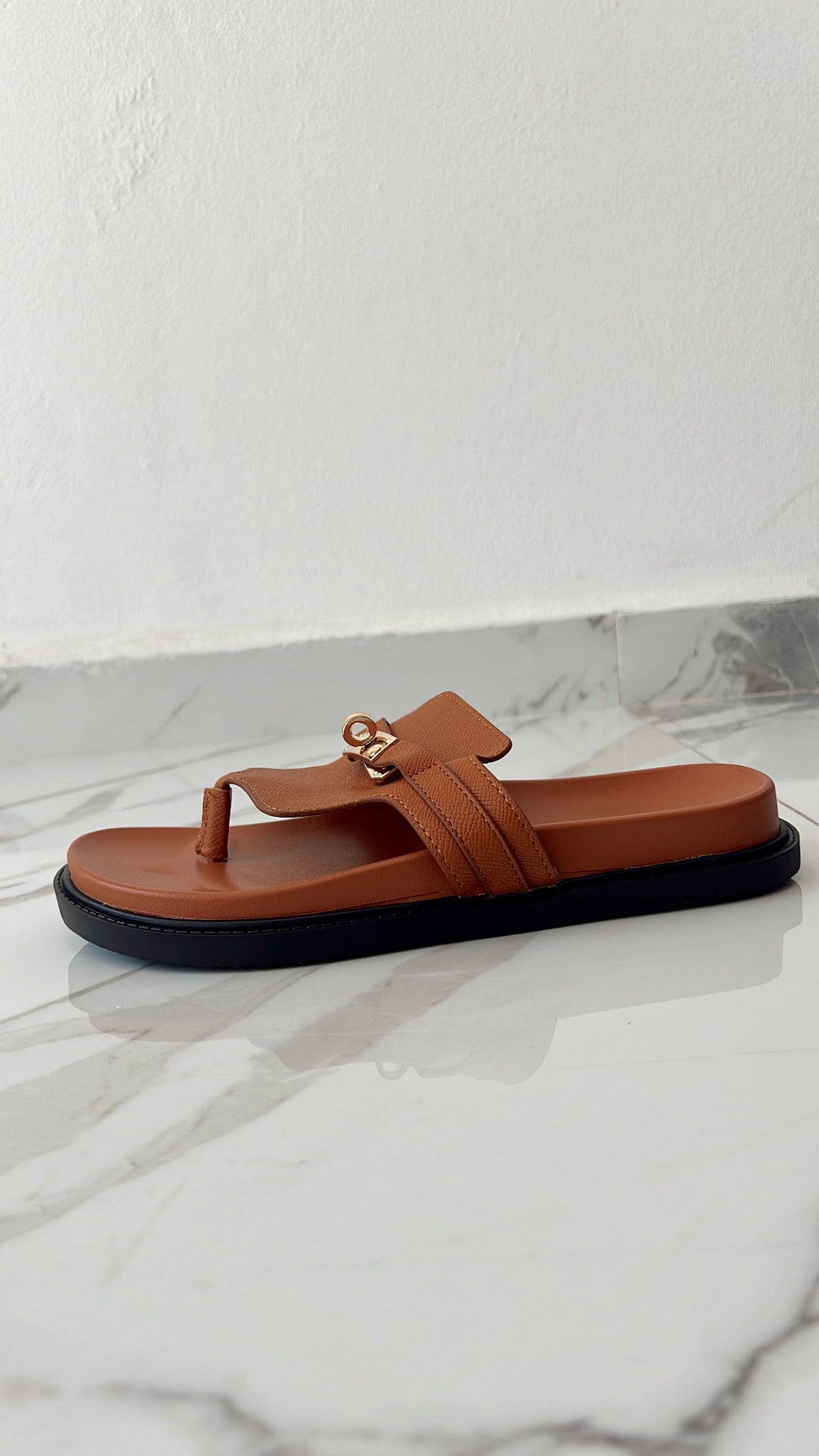 HELENA  CAMEL