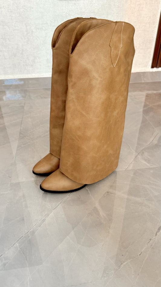 FILOMENA CAMEL