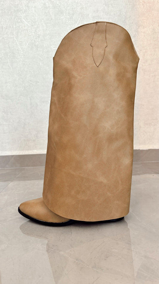 FILOMENA CAMEL